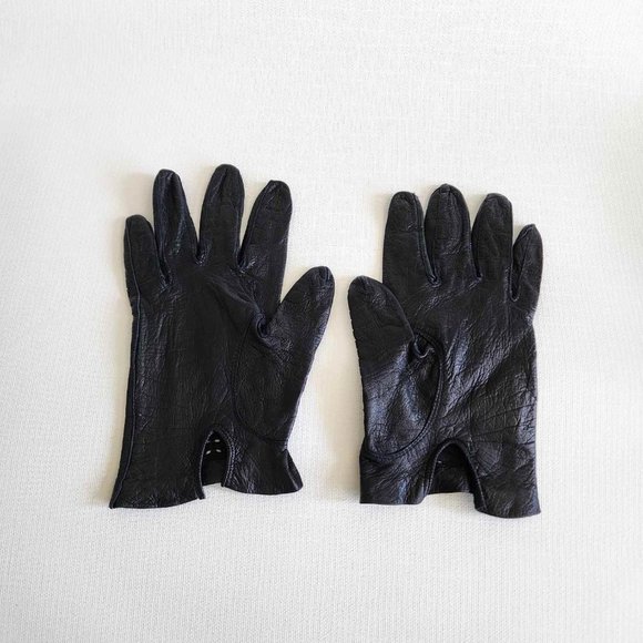 Vintage black perforated leather gloves - Picture 4 of 9